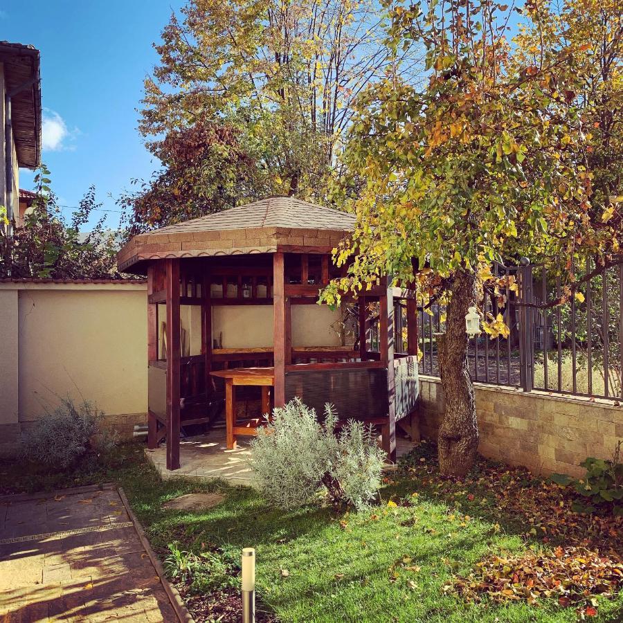 Da Vinci Guesthouse فارشيتس المظهر الخارجي الصورة